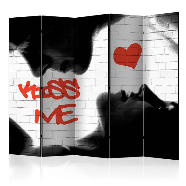 Room Divider - Kiss me II